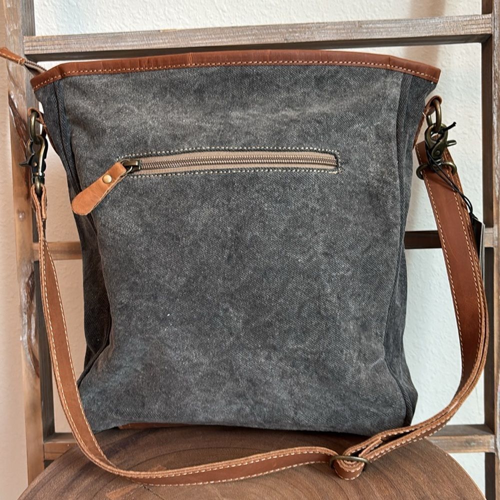 Seneca Falls Shoulder Bag - Picture 5 of 11